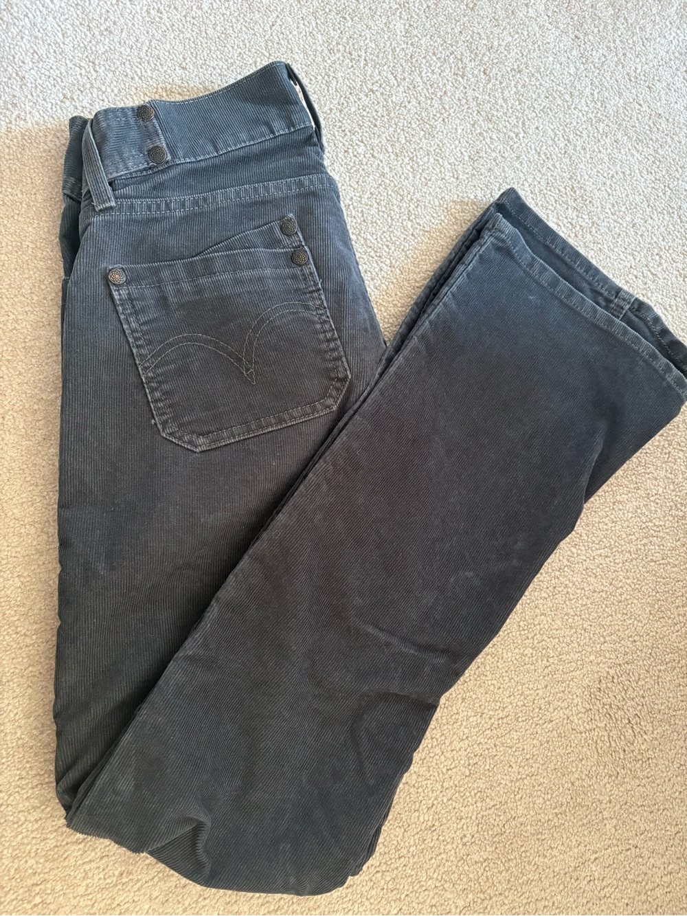 Levi's 504 Slouch Flare Women’s Corduroy Jeans in Charcoal Gray - Size 5 M